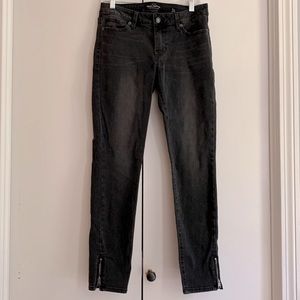 Lucky Brand cropped Lolita Skinny jeans- Black size 6/28.